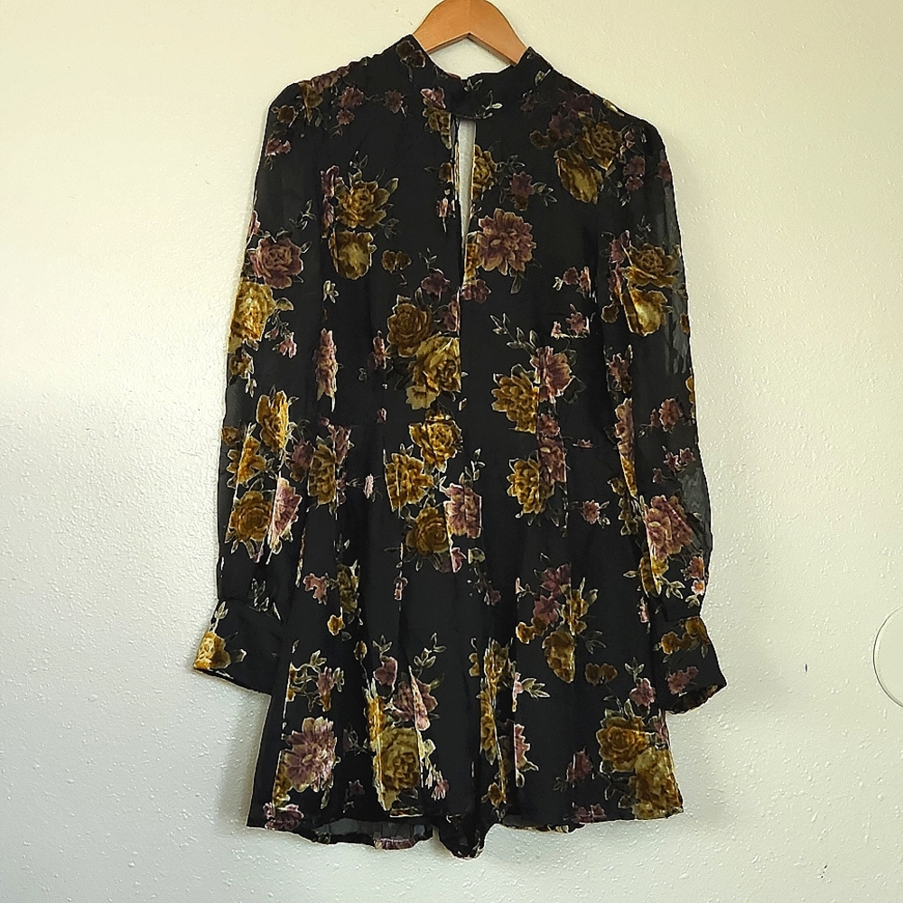 Guess romper